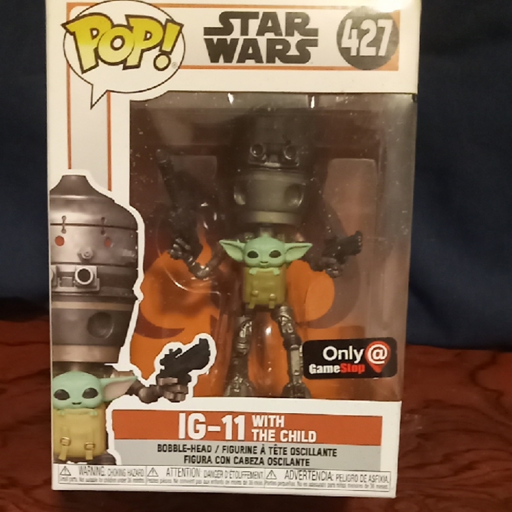Star Wars IG-11 with The Child Funko Pop